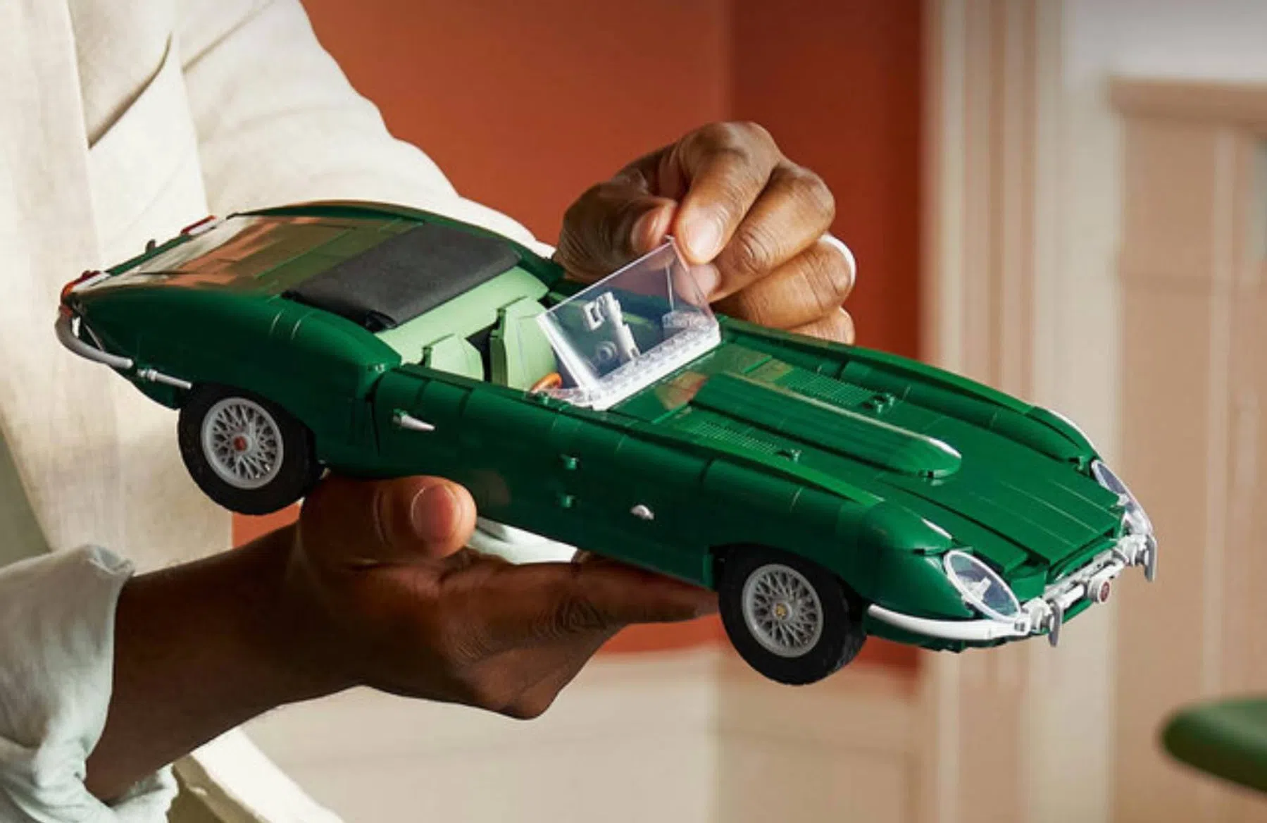 Jaguar E-Type Lego Icons